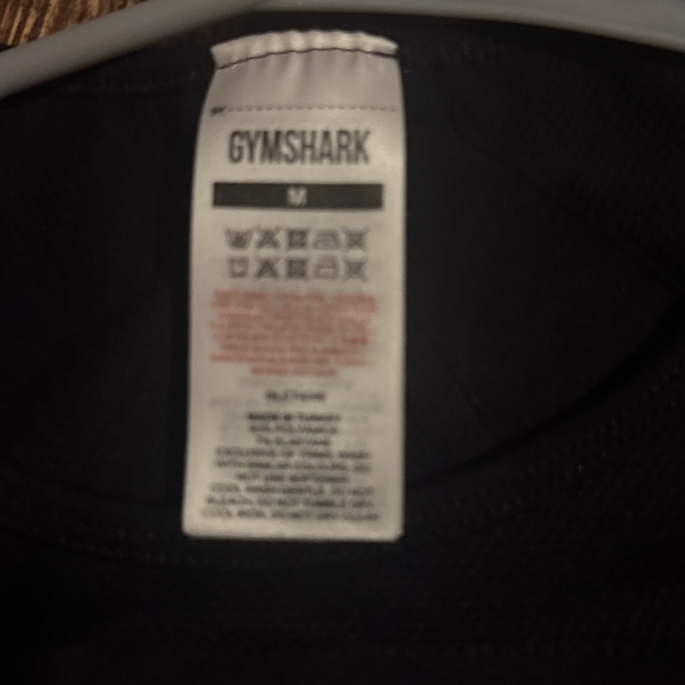 Gymshark Black Cropped Long Sleeve Performance Top - Picture 2 of 3
